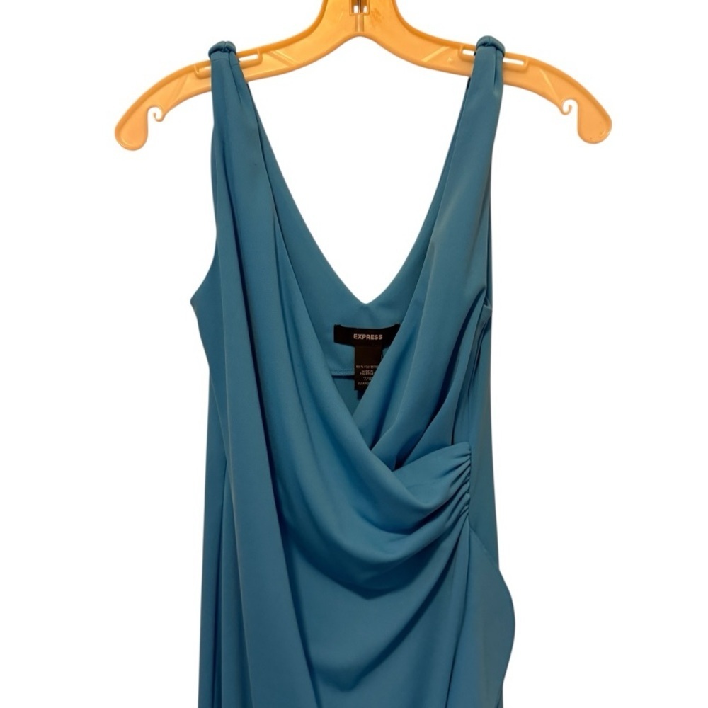 Express Dress - Picture 3 of 7